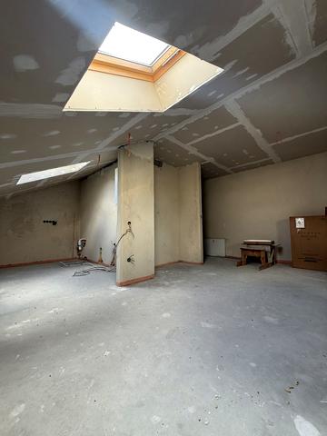 Скарбова вул., 10