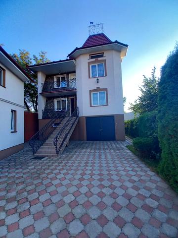 Ореста Криворучка вул., 21-А