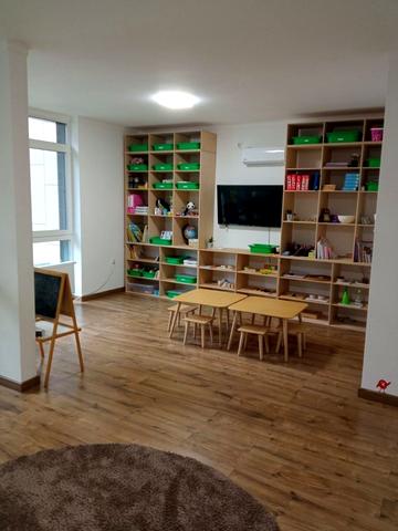 Предславинська вул., 44