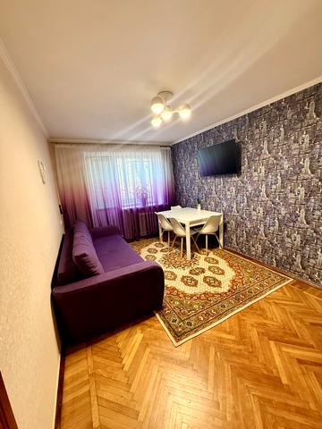 Джона Маккейна вул. (Івана Кудрі), 35