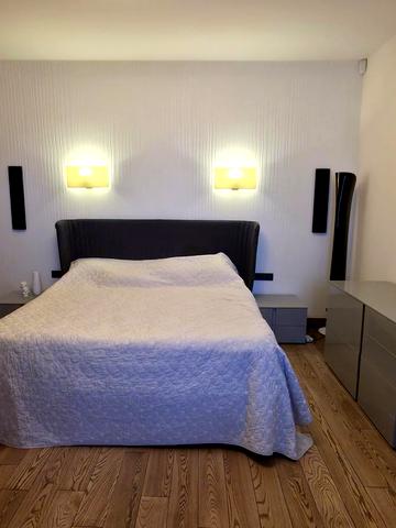 Гоголівська вул., 43