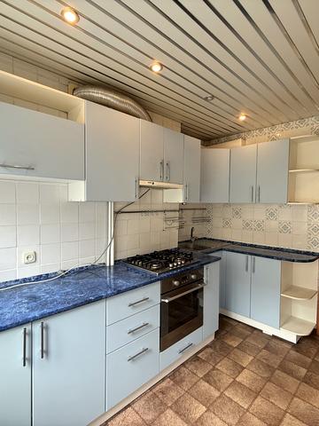 Юрія Кондратюка вул. (Комунарівська), 5