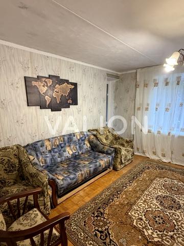 Святоюріївська вул., 10/2