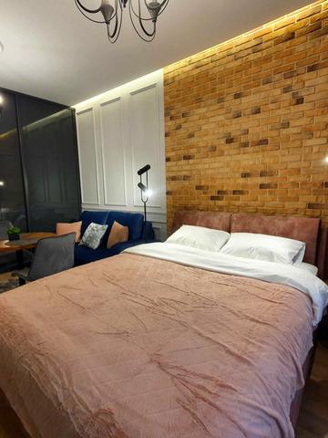 Бульварно-Кудрявська вул. (Воровського), 17