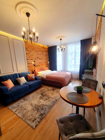 Бульварно-Кудрявська вул. (Воровського), 17