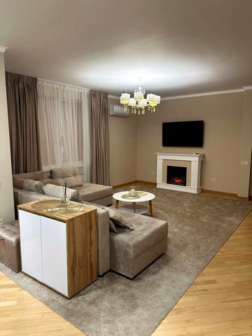 Остроградських вул. (), 5