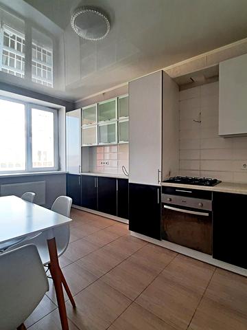 Дмитра Павличка вул., 31