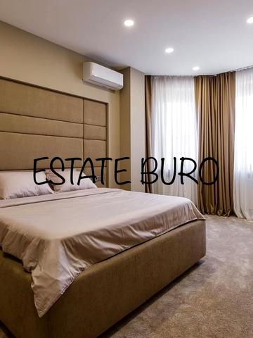 Євгенія Єніна вул. (Бакуліна), 33