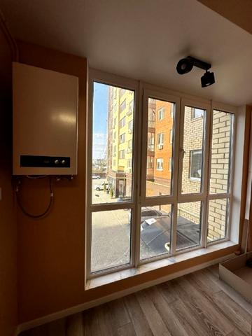 Академіка Сахарова вул., 5-Є