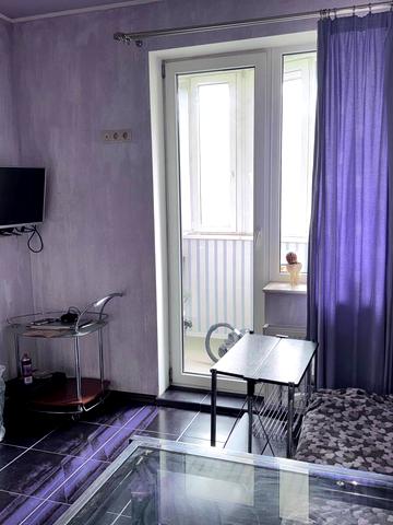 Середньофонтанська вул., 30/1