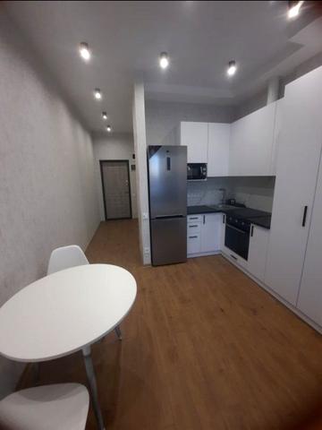 Полуничний пров., 24