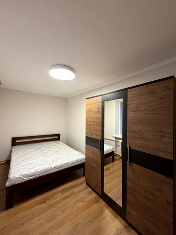 Незалежності просп., 40