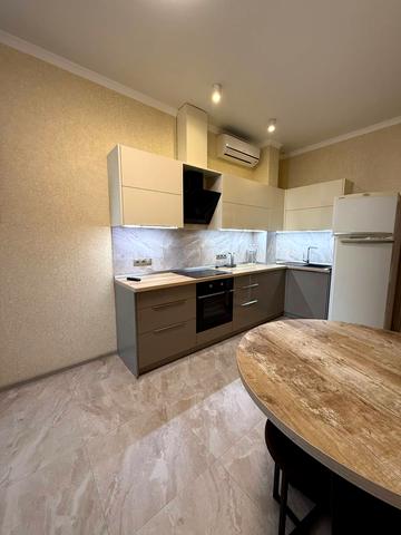 Велика Арнаутська вул., 23б