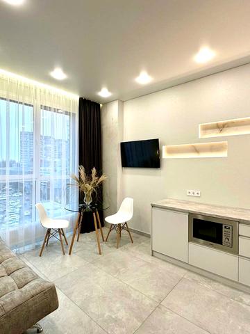 Зоряний бульв., 1м