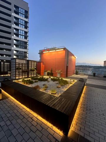 Вячеслава Чорновола просп. (), 69а