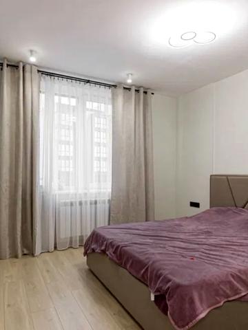 Роксоляни вул., 151