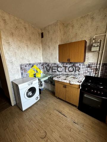 Колективна вул., 8