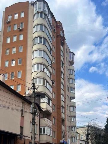 Шпитальна вул., 6