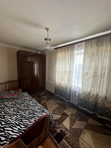 Леха Качинського вул. (Черняховського), 16