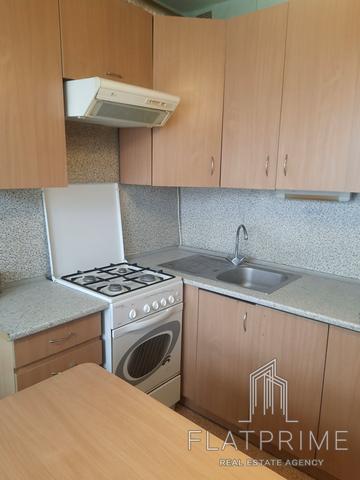 Леся Курбаса просп., 5-Б