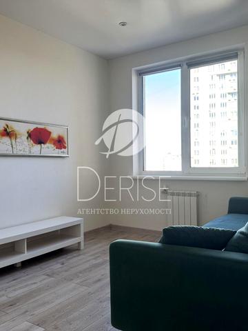 Велика Китаївська вул., 10-А