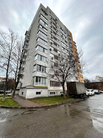 Святошинська вул., 35-А