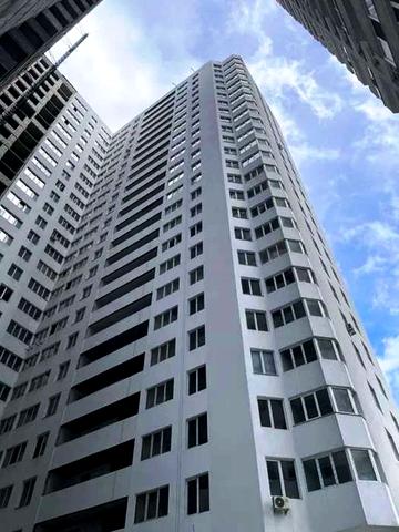 Світла вул., 3