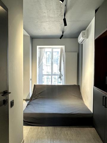 Лесі Українки вул., (Будинок 2)