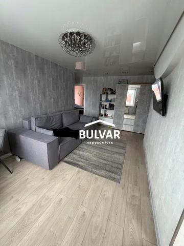 Нескорених вул. (Героїв Праці), 12