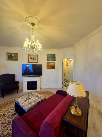 Ревуцького вул., 7-В