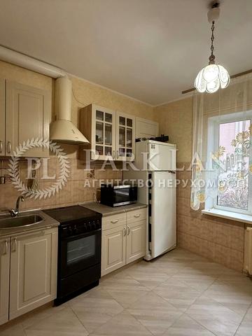 Вишняківська вул., 7-Б