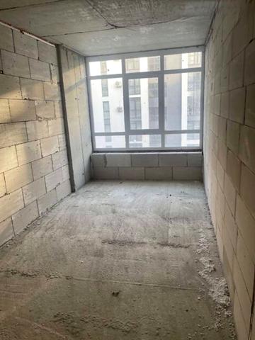 Малоголосківська вул., 44