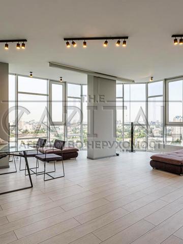 Авіаконструктора Антонова вул., 2-Б