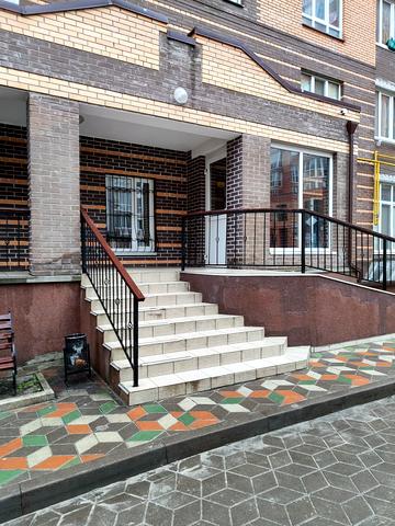 Лісова вул., 46