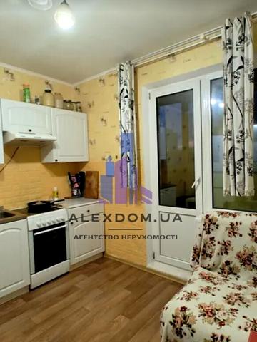 Миколи Закревського вул., 95-Б