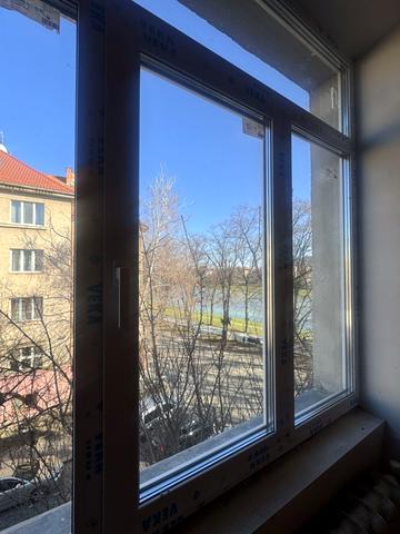 набережна Незалежності вул., 17