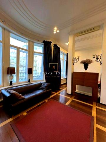 Велика Васильківська вул. (Червоноармійська), 27