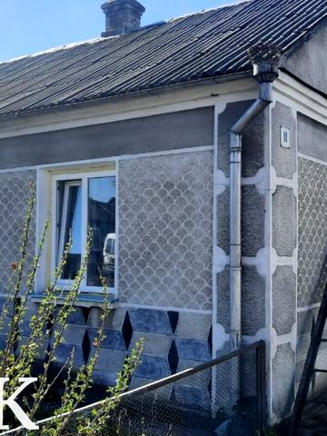 провул. Захисників України