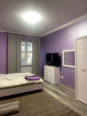 Генерала Тараса Чупринки вул. (Пушкіна), 9