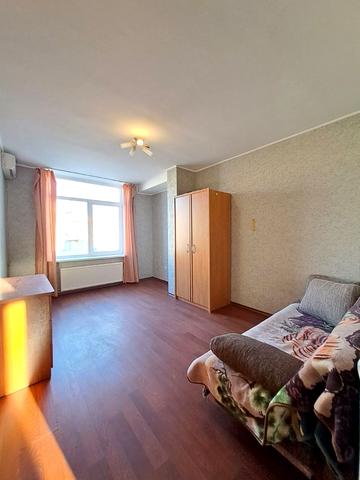 Торгова вул., 5