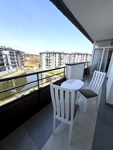 Львівська вул., 33б