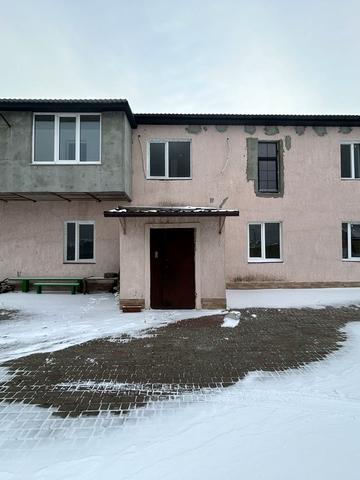 Захисників України вул. (1-го Травня), 1