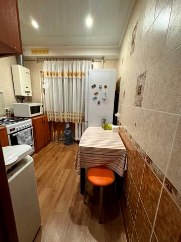 Науки просп. (Гагаріна), 125