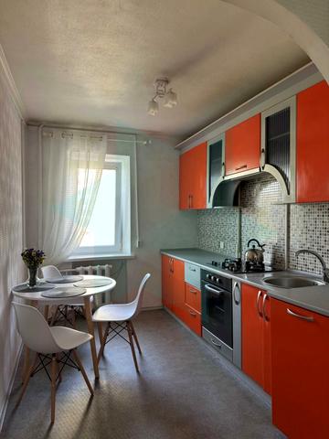 Героїв просп., 14-А