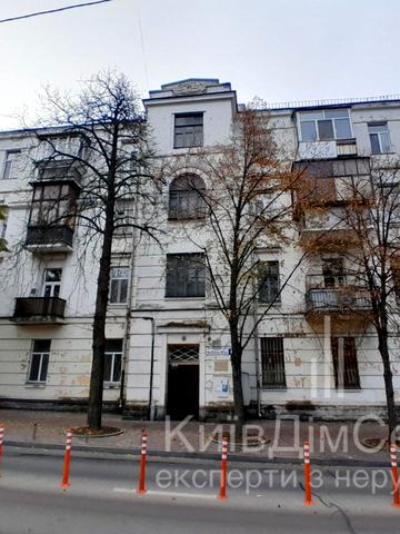 Петра Болбочана вул. (Командарма Каменєва), 4