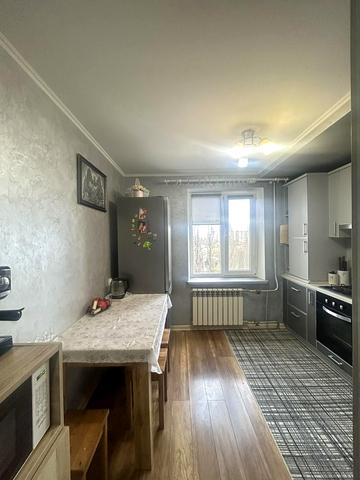 Миколи Карнаухова вул. (Мірющенка), 4