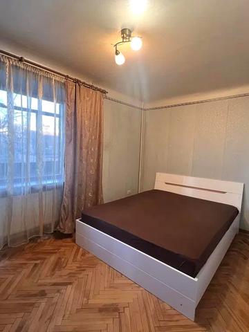 Петра Калнишевського вул., 17а