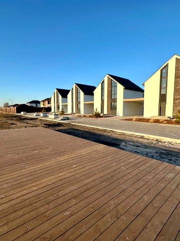 Джерельна, 39