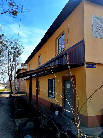 Таджицька вул., 5