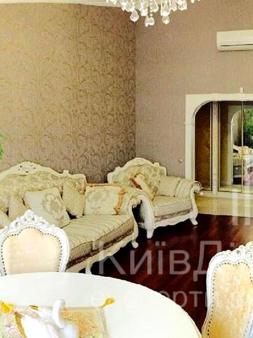 Спаська вул., 5